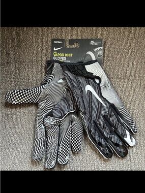 Nike Vapor Knit Magnigrip Football Gloves Size 2XL CJ9343-091